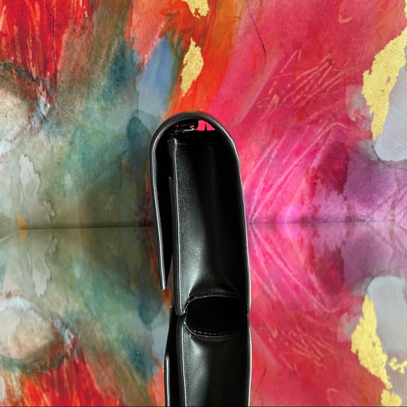 🔥NWT Authentic FENDI Karlito Crossbody with removable chain - Picture 10 of 16